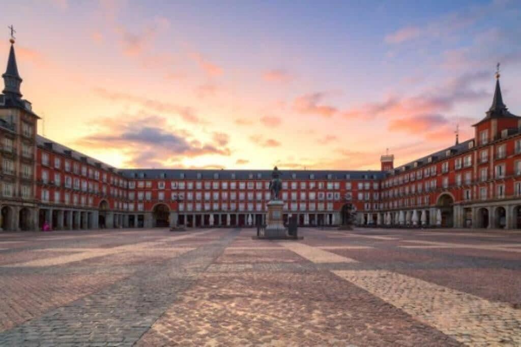 Plaza Mayor Cozy Private Apartment With Ac Madrid Exterior foto